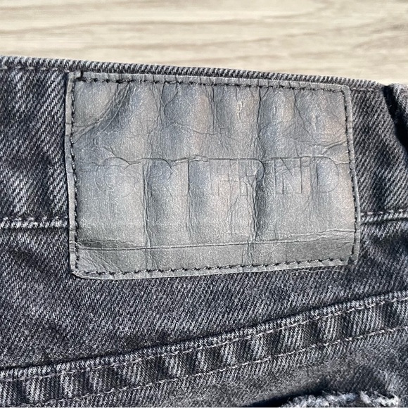 GRLFRND Hailey Low Rise Jeans In Sunset Strip Wash Slim Bootcut Hem Slits SZ 28 - Picture 14 of 16